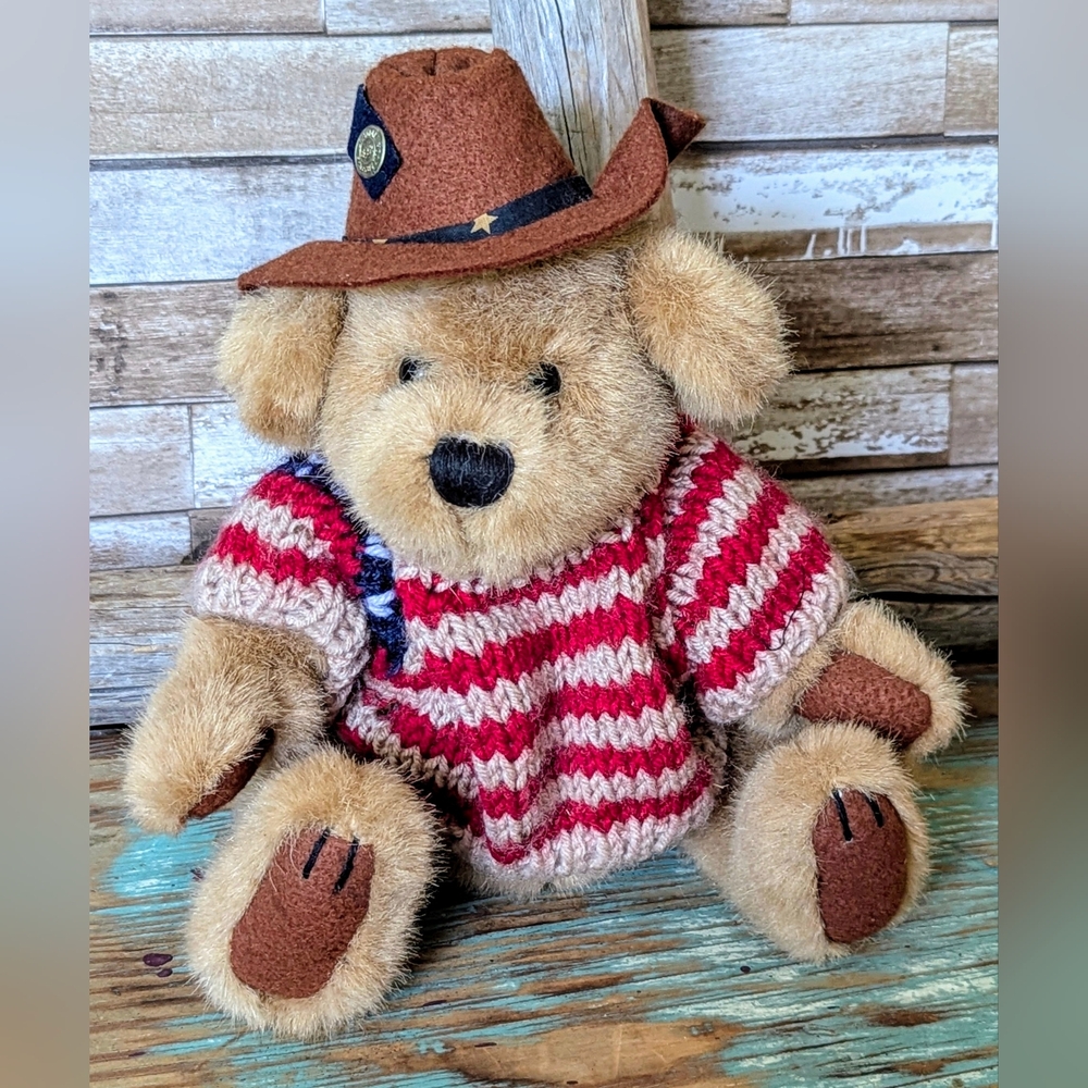 Pickford Bears "Cody" The Brass Button Bears Collection